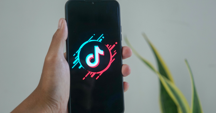 'Discover' Tab is Replaced with 'Friends' Tab in TikTok